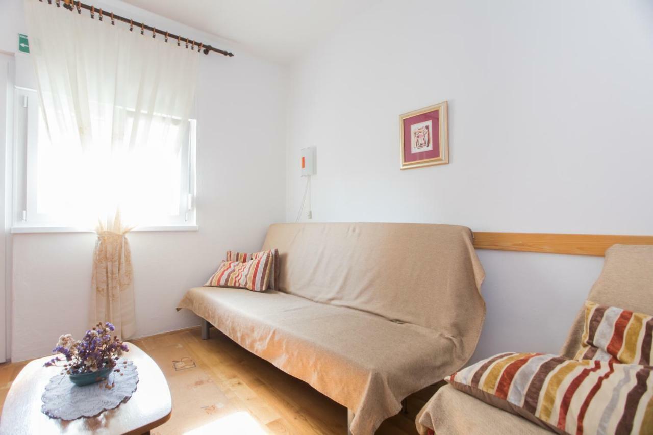 Apartment Ana Водице Екстериор снимка