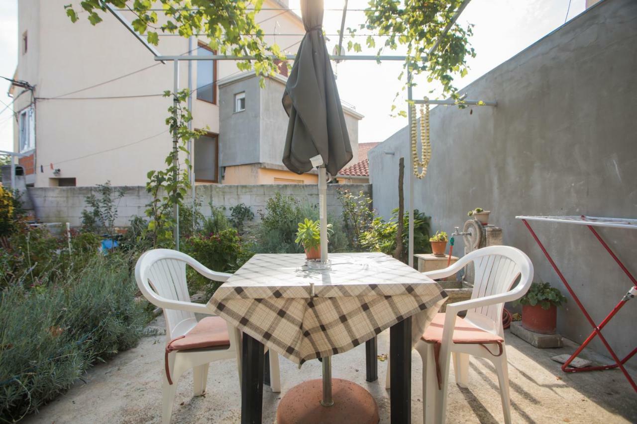 Apartment Ana Водице Екстериор снимка